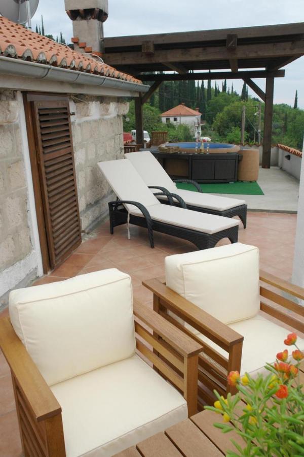 Rilovic House Villa Srednji Radovcici Exterior photo